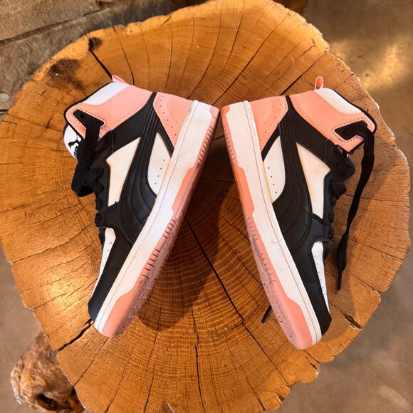 PUMA Rebound Joy - Mid Top Sneakers - Women’s US 6.5 - Picture 3 of 6